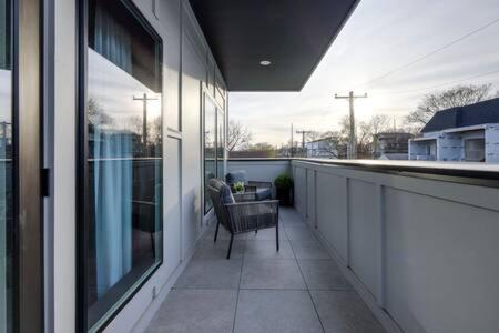 The Ireland - Rooftop Views, 9 Min To Broadway Villa Nashville Esterno foto