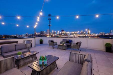 The Ireland - Rooftop Views, 9 Min To Broadway Villa Nashville Esterno foto