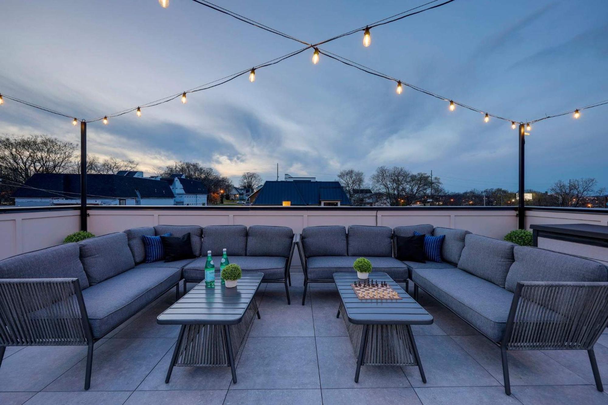 The Ireland - Rooftop Views, 9 Min To Broadway Villa Nashville Esterno foto